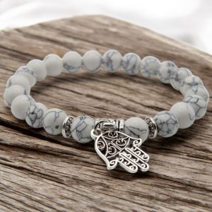 Hamsa keze karkötő- Howlit