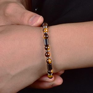 Alternative view of Acélos Tekintet - állítható karkötő