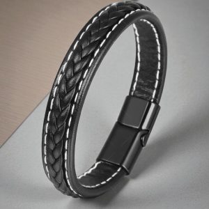 Letisztult Erő - mágnescsatos bőr karkötő (fekete)