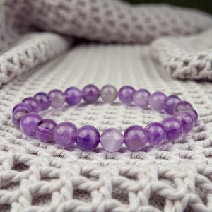 Nyugalom – Ametiszt karkötő